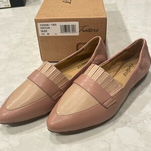 Trotters Nude & Blush Leather Loafers